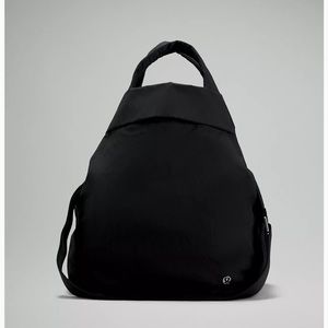 Lululemon “on my level” bag
